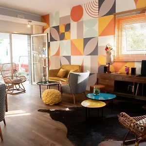 https://hotel-mirabella.emilia-romagnahotels.net